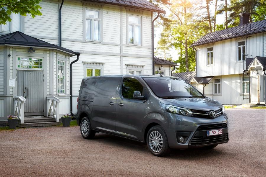  Toyota ProAce Van 2016 года  (фото 9 из 44)